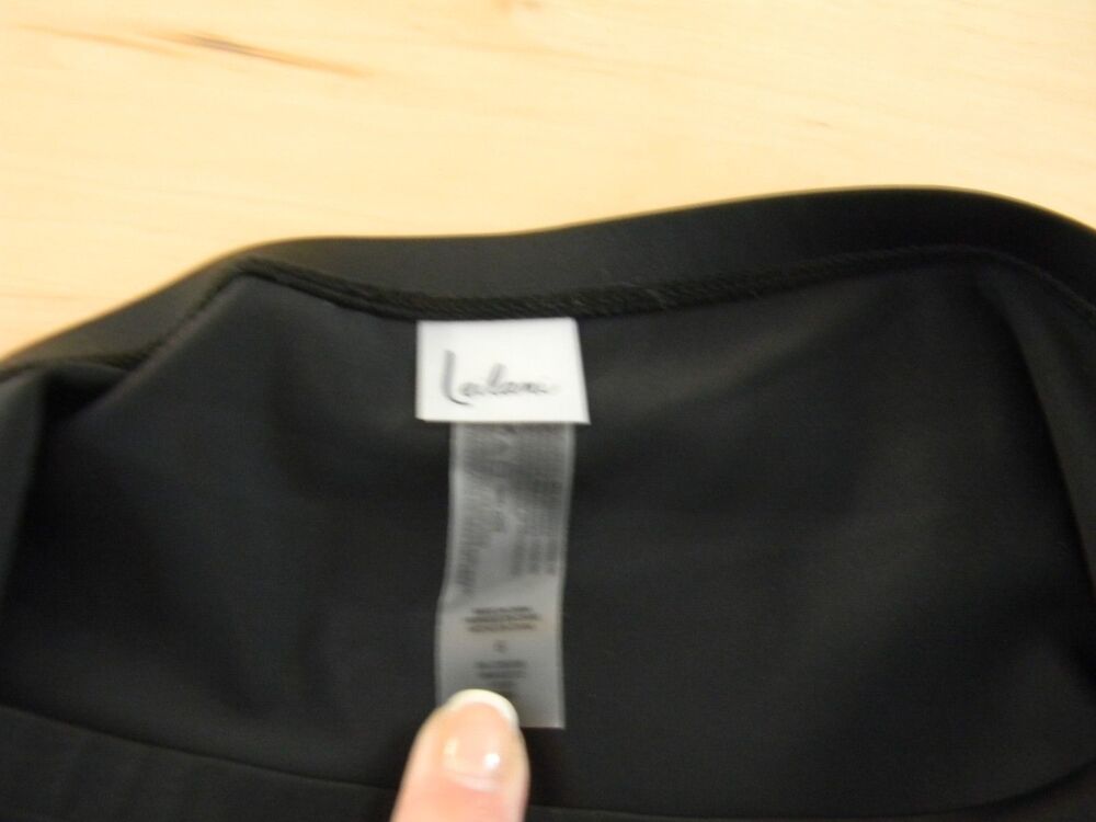 Leilani Black Swim Skirt Tummy Thinner Modest Size 6 NWOT - Picture 3 of 4